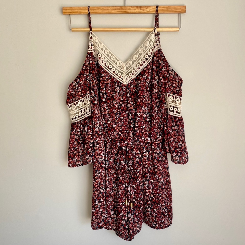 City Triangles Lace & Floral Romper